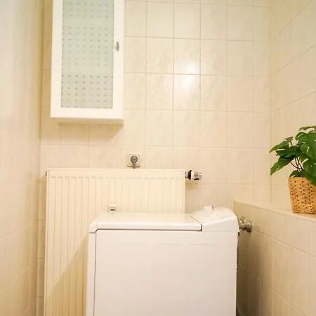 Apartament Fullhouse - - H12 - Marketplace