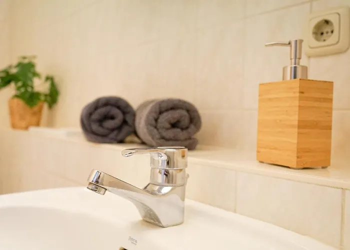 Fullhouse - - H12 - Marketplace Appartamento